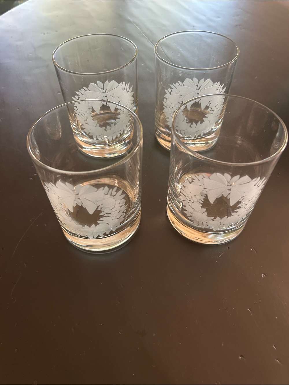 Neiman Marcus Etched Glass Tumbler Set - Clear with White Wreath Design